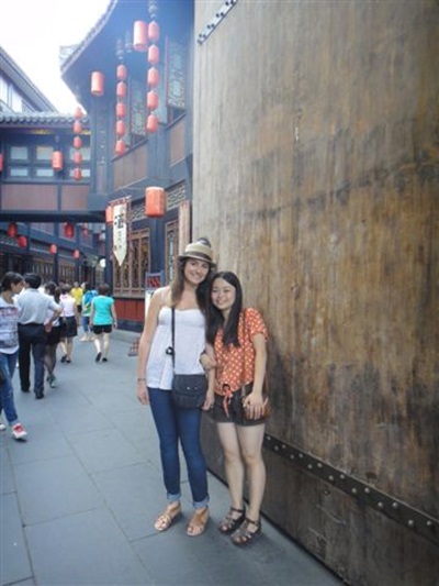 Elise dans les rues de Chine Elise dans les rues de Chine